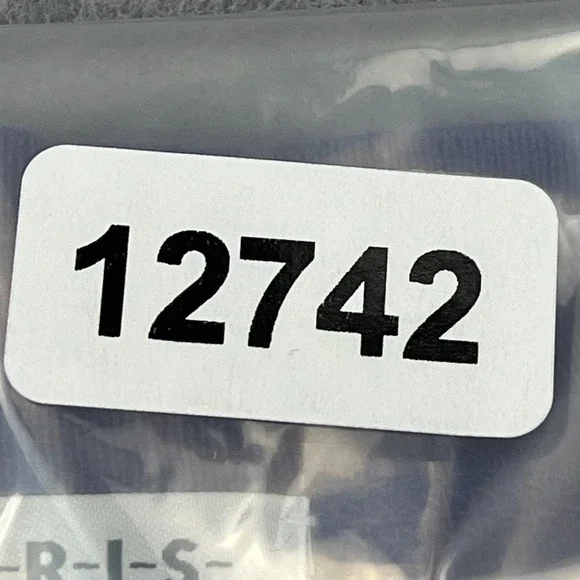 Akris Punto Cardigan Women's 10 Purple Cashmere Silk Button Short Sleeve Sweater - Picture 11 of 11